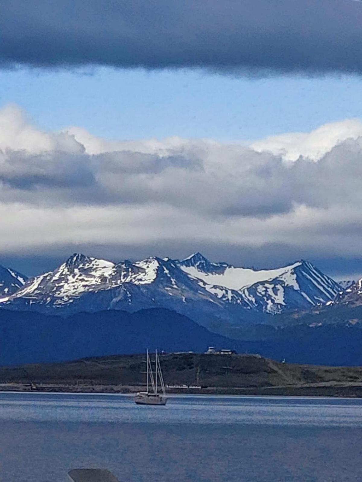 Balcones Del Beagle Apart Ushuaia Buitenkant foto