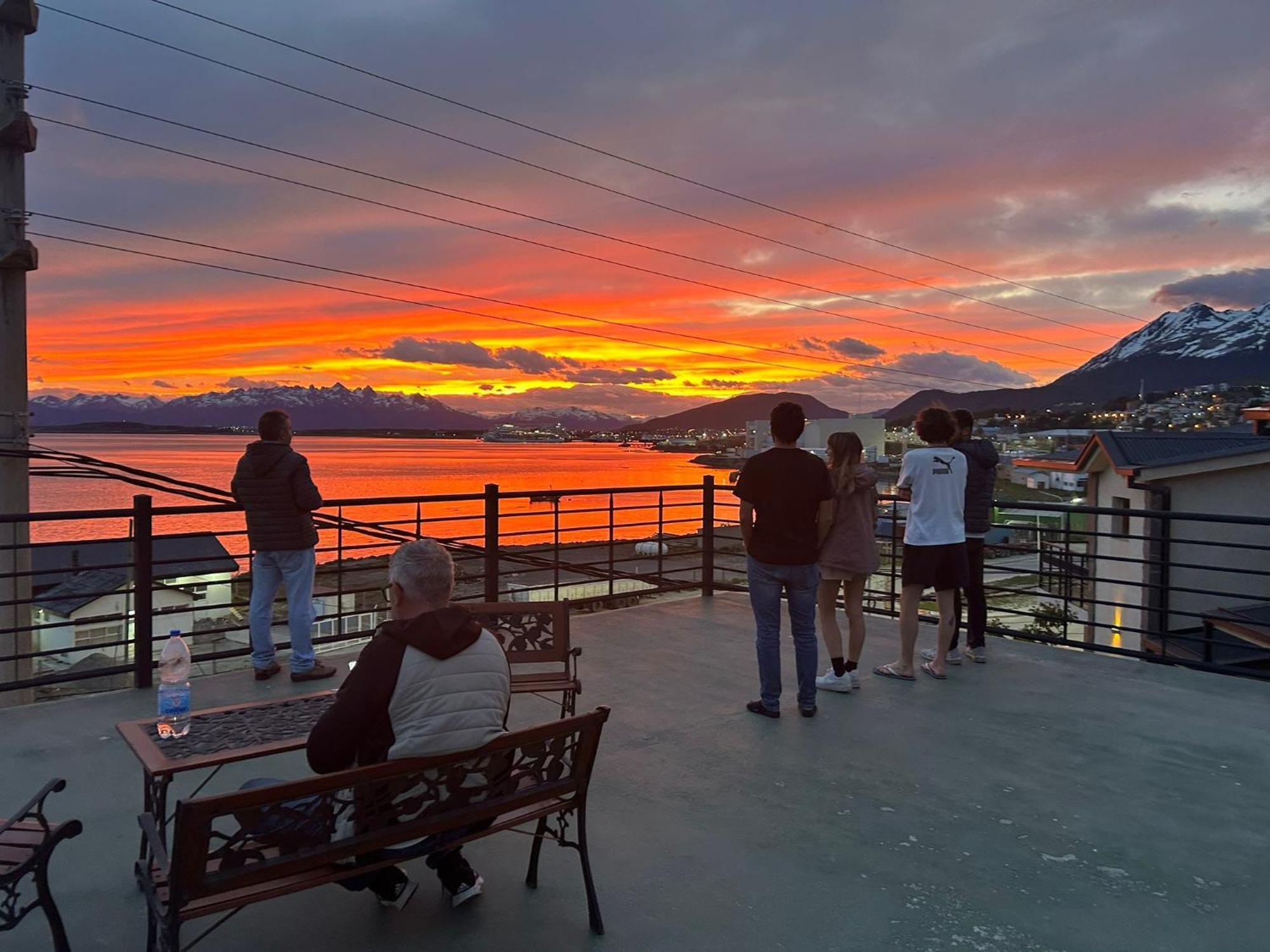 Balcones Del Beagle Apart Ushuaia Buitenkant foto